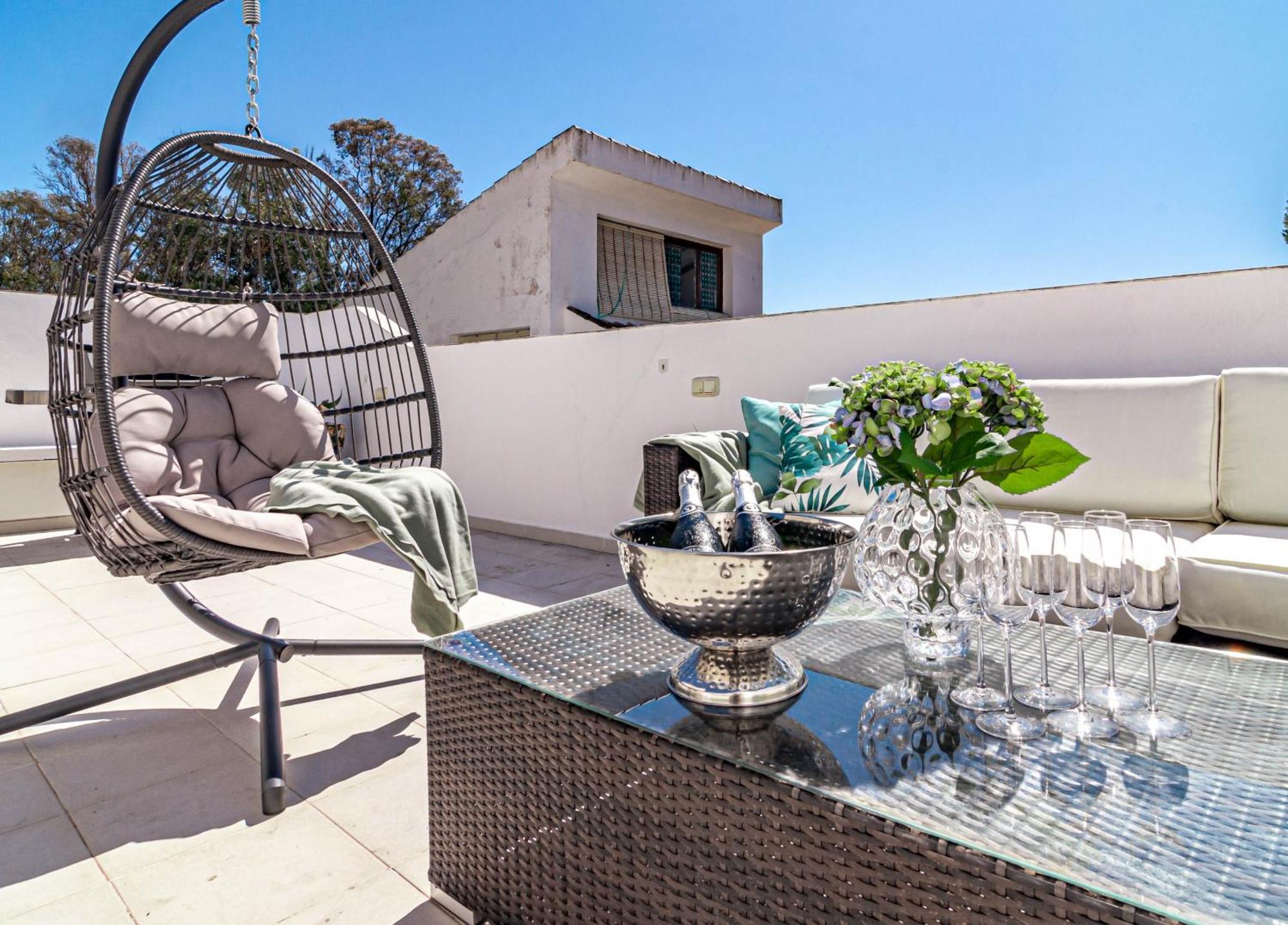 Ben32- Townhouse, By Roomservice Сasa de vacaciones Estepona