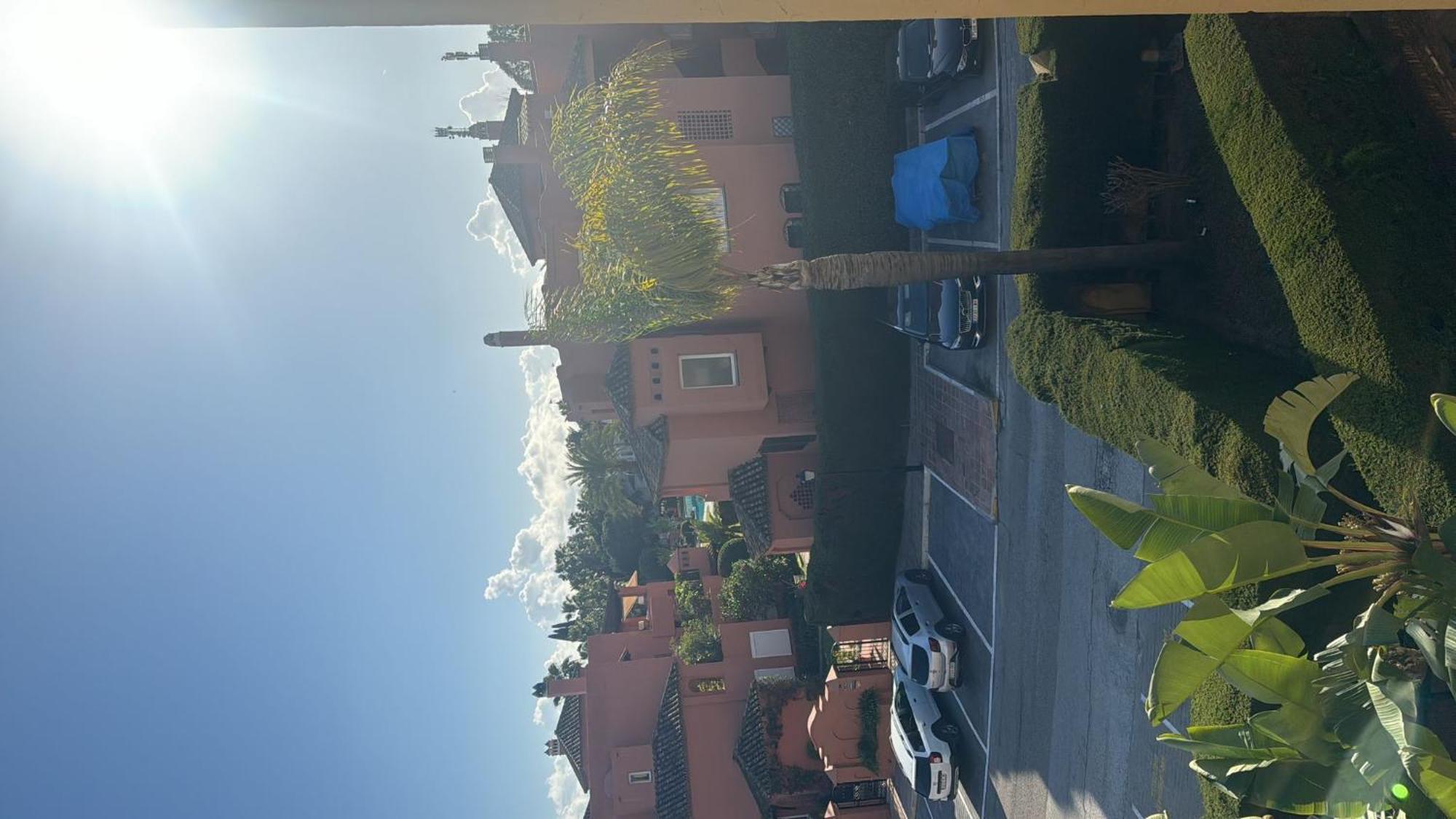 In - In Costa Del Sol Estepona