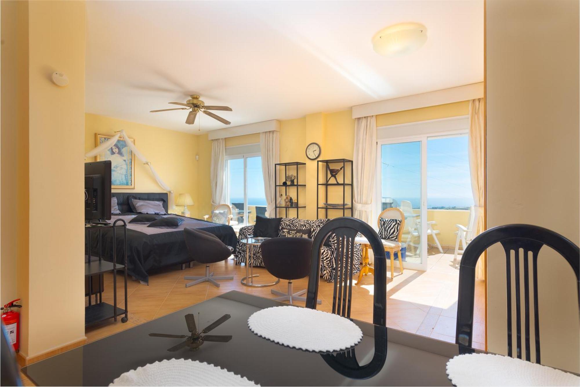 Roca Penthouse Estepona