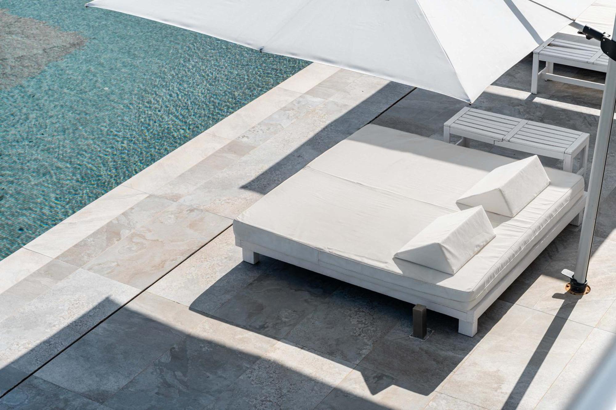 Paraiso Alto Ultimate Pool Gym Cinema Parking Golf Villa