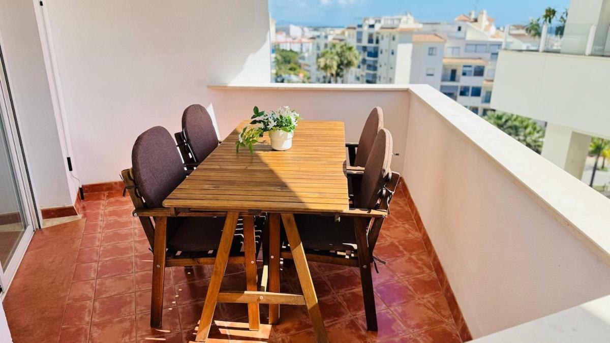 Apartment Montemayor *