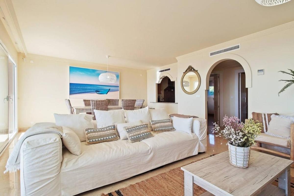 Apartamento Large Beachfront *