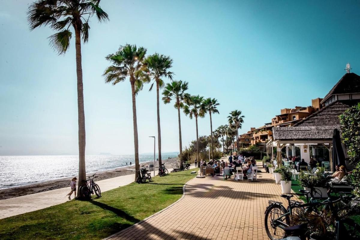 5 Stars Beachfront Paradise - Seaview, Always Heated Pool, Gym, Sauna! Appartement *