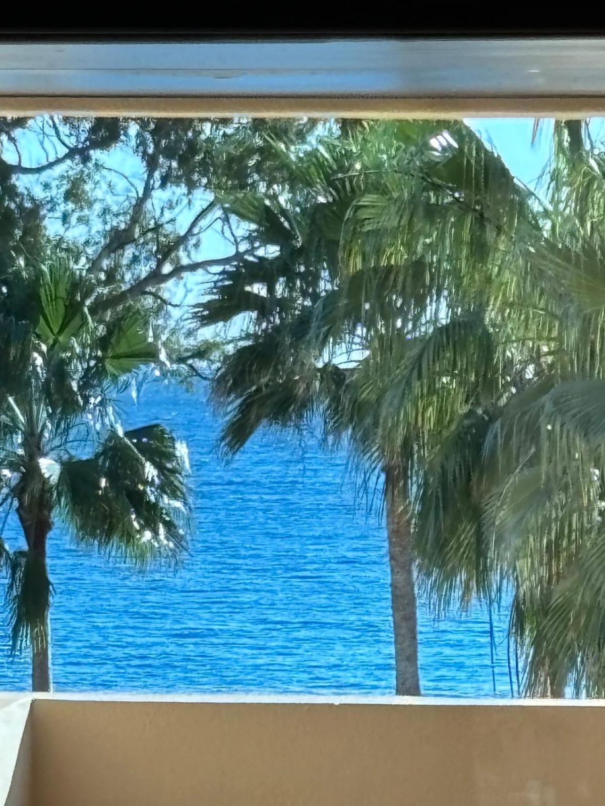 Appartement 5 Stars Beachfront Paradise - Seaview, Always Heated Pool, Gym, Sauna! *