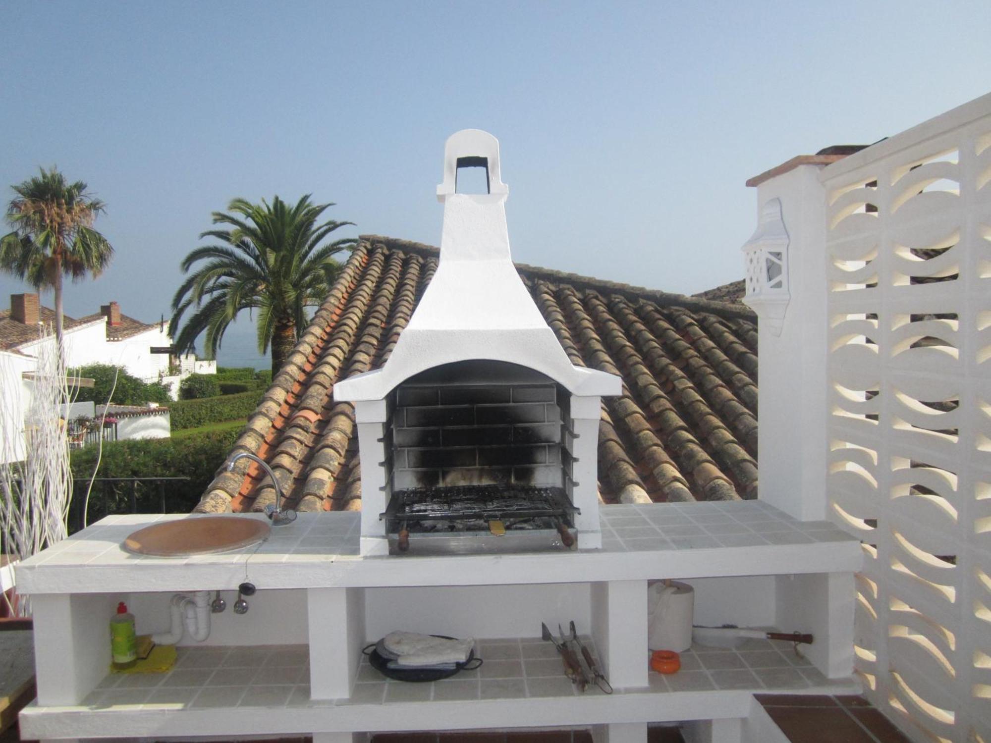 Beachfront Townhouse With Spectacular Seaview Holiday home