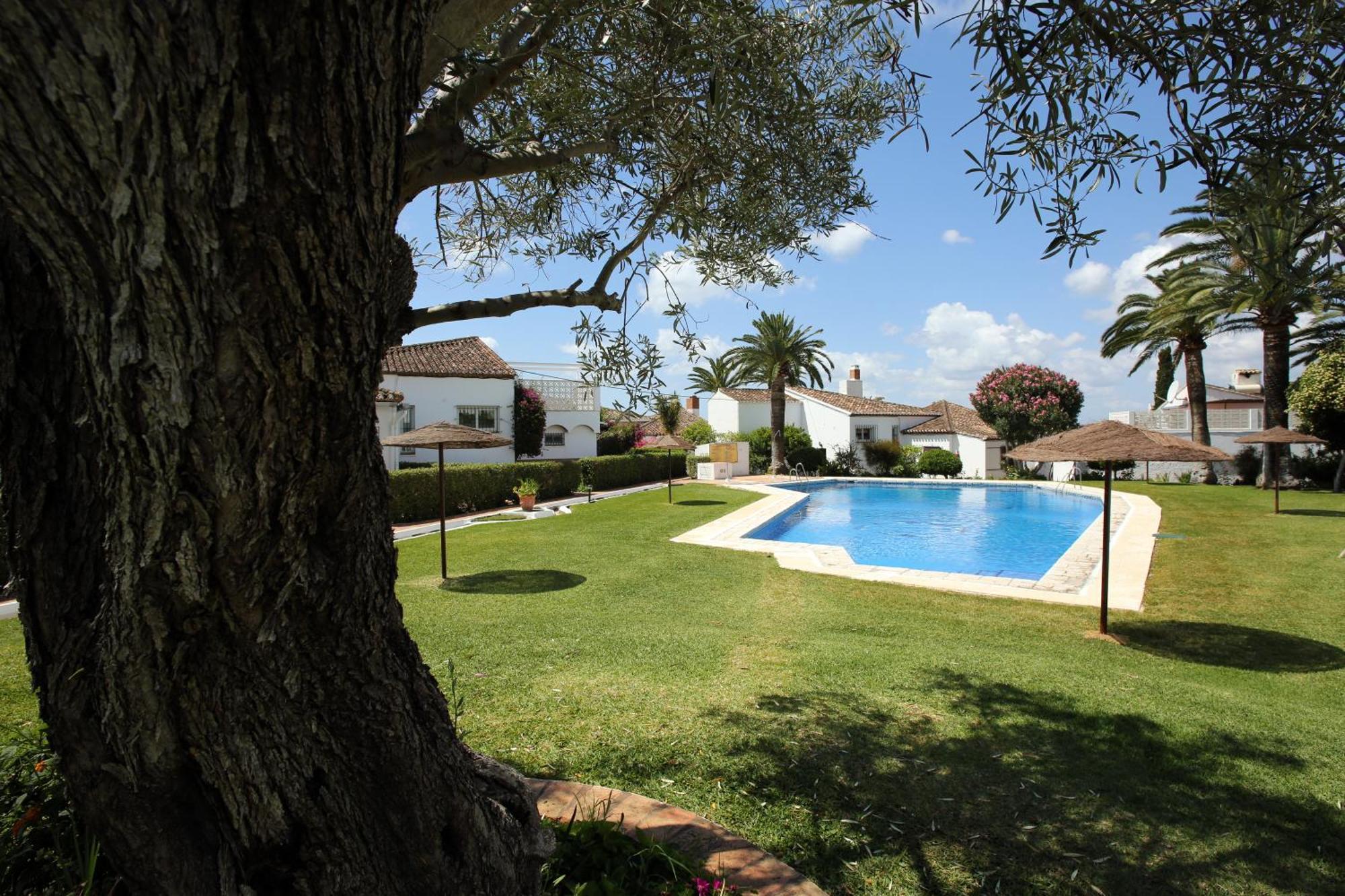 Beachfront Townhouse With Spectacular Seaview Holiday home *