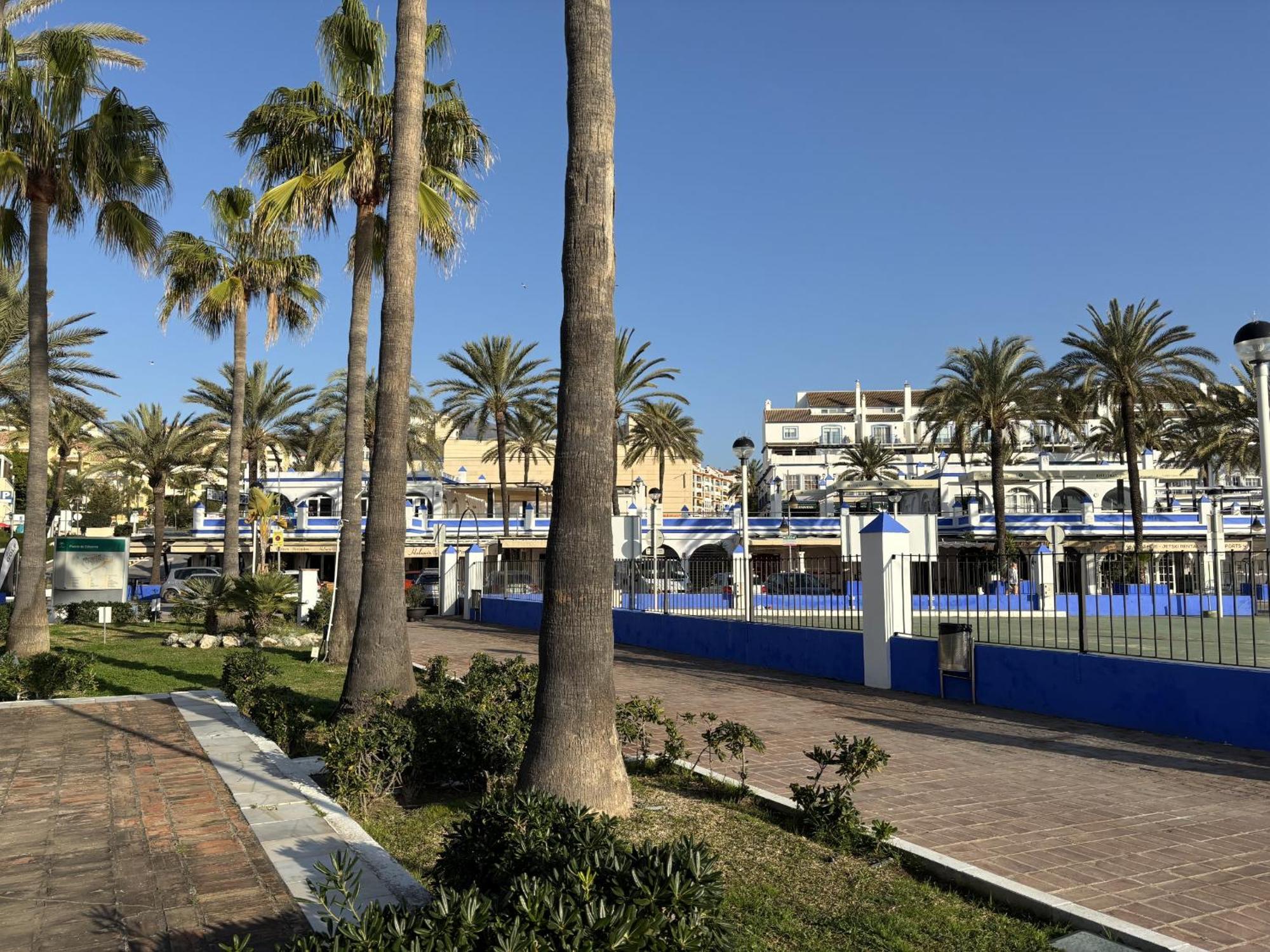 Sb311g - Modern & Well Connected 2 Bed Apartment Estepona