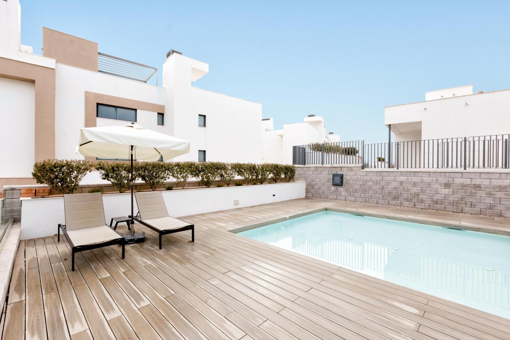 Sb311g - Modern & Well Connected 2 Bed Apartment Estepona