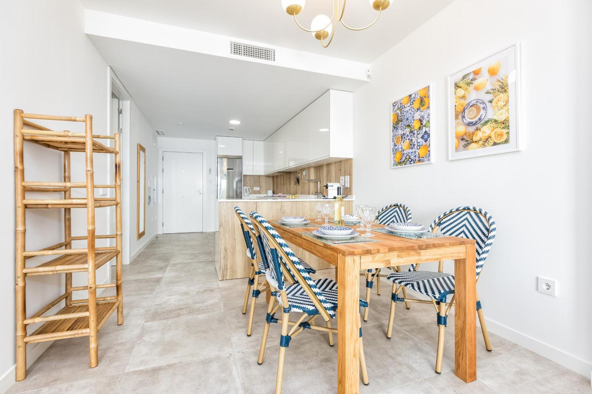 Apartment Sb311g - Modern & Well Connected 2 Bed