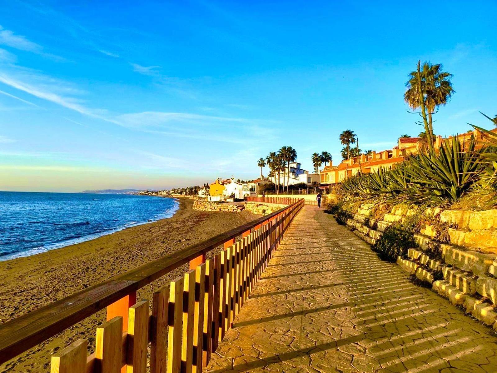 Seaview Pool Garden Kingbed Acbeach Freep * Estepona