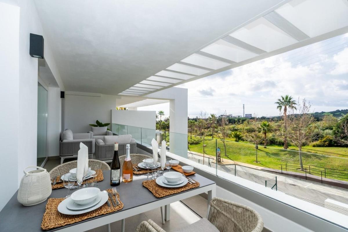Al4-2115 - - Alcazaba Lagoon *
