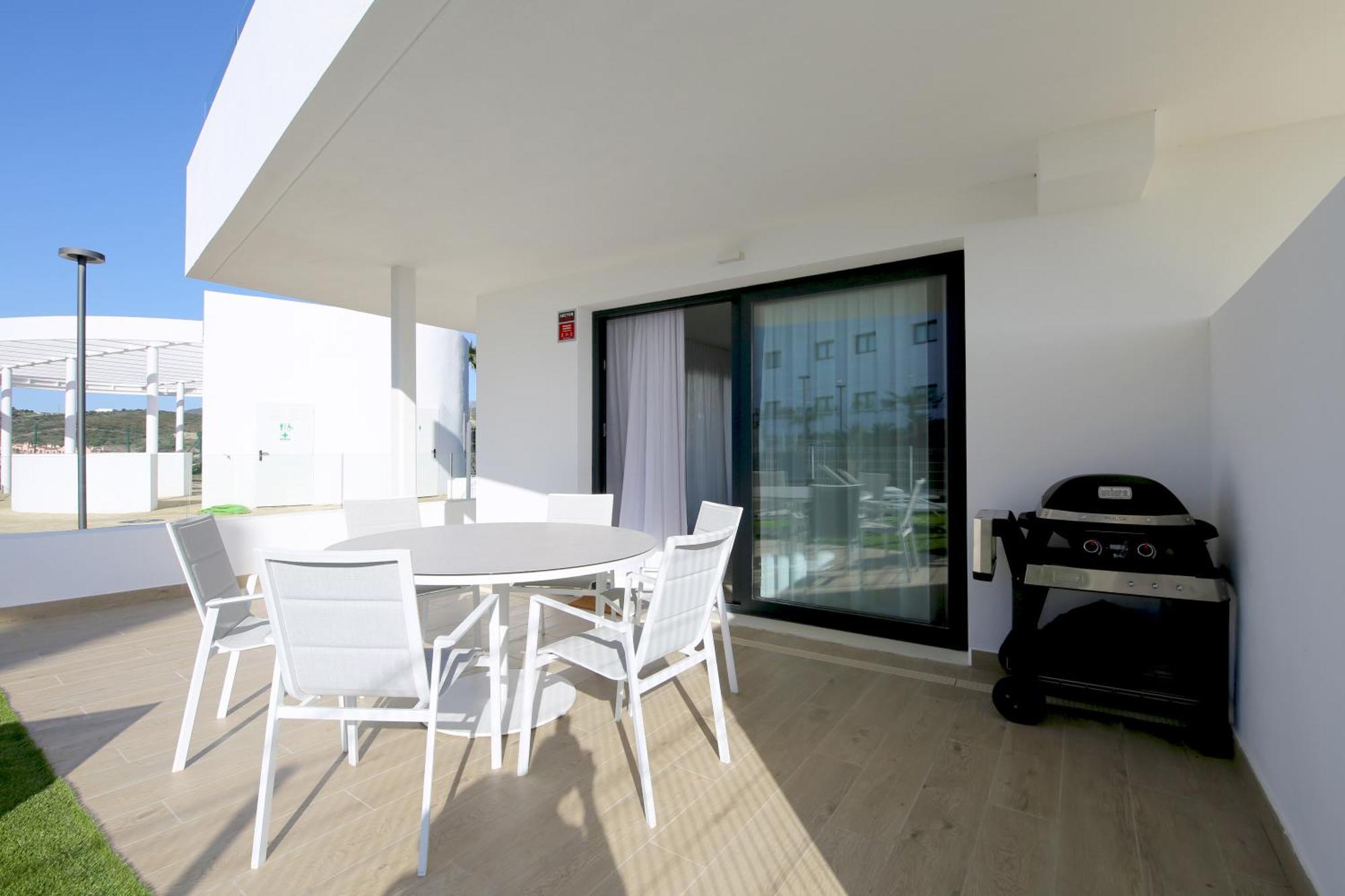 West Luxury Leona Apartment Estepona