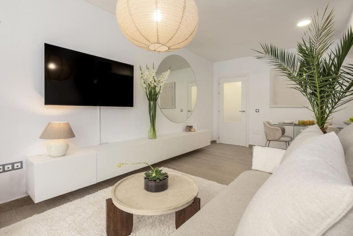 Apartment Centrum 900m Het *