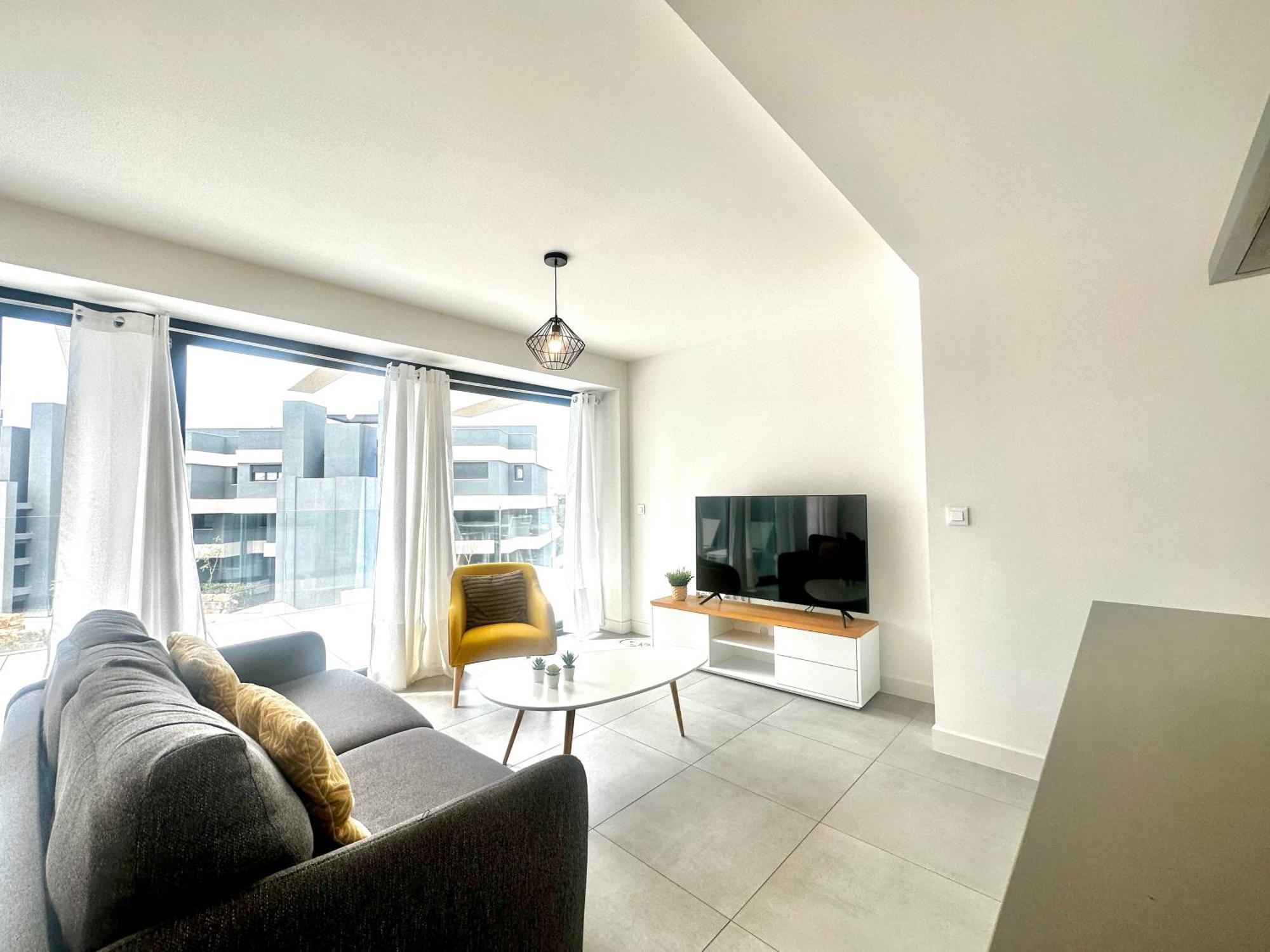 Oasis 325,