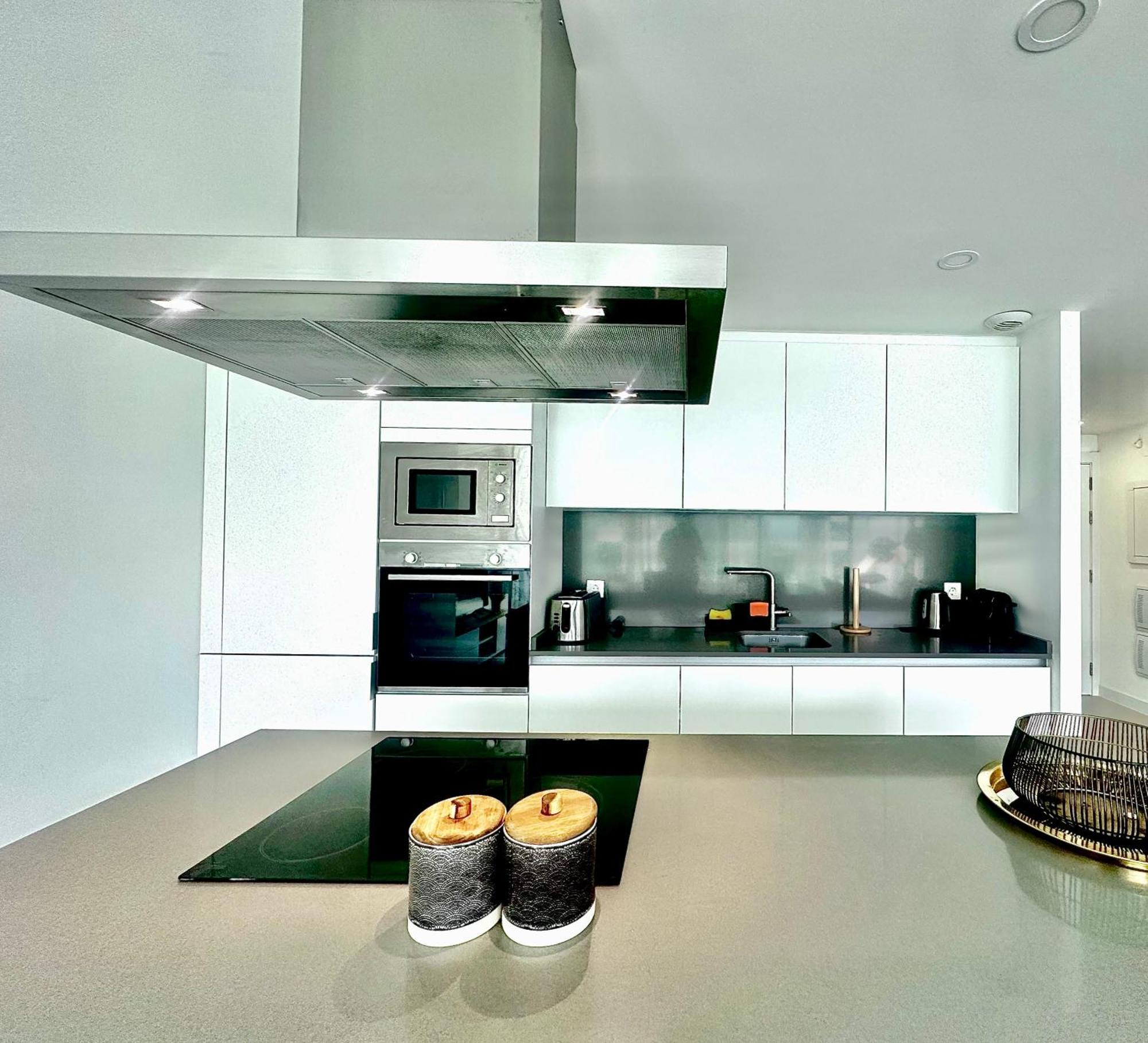 Oasis 325, Apartment