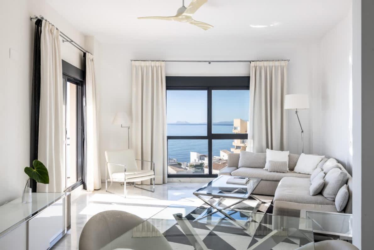 Cosmo Penthouse Sea Views Apartment
