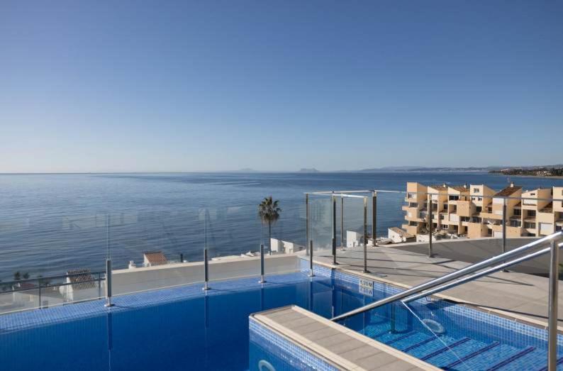 Cosmo Penthouse Sea Views Estepona