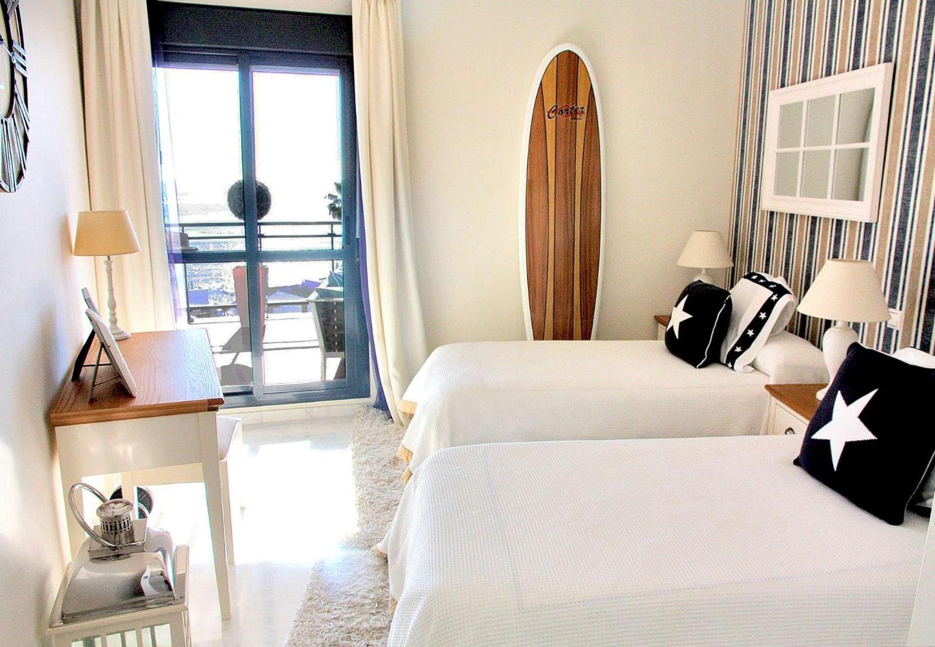 Cosmo Penthouse Sea Views * Estepona
