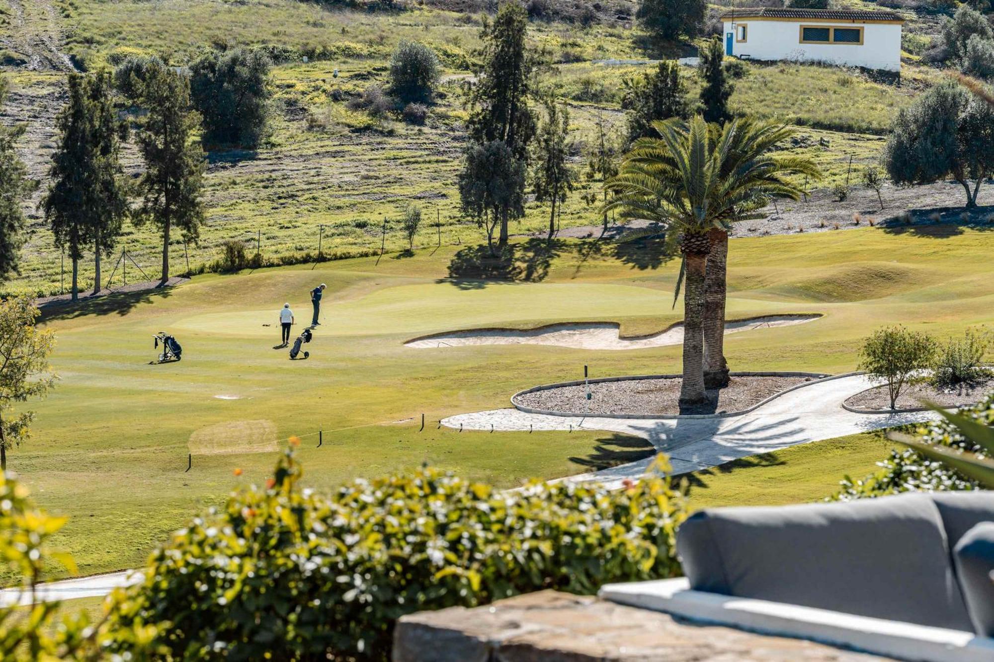 Capricho Front Golf Pool Views Villa Estepona