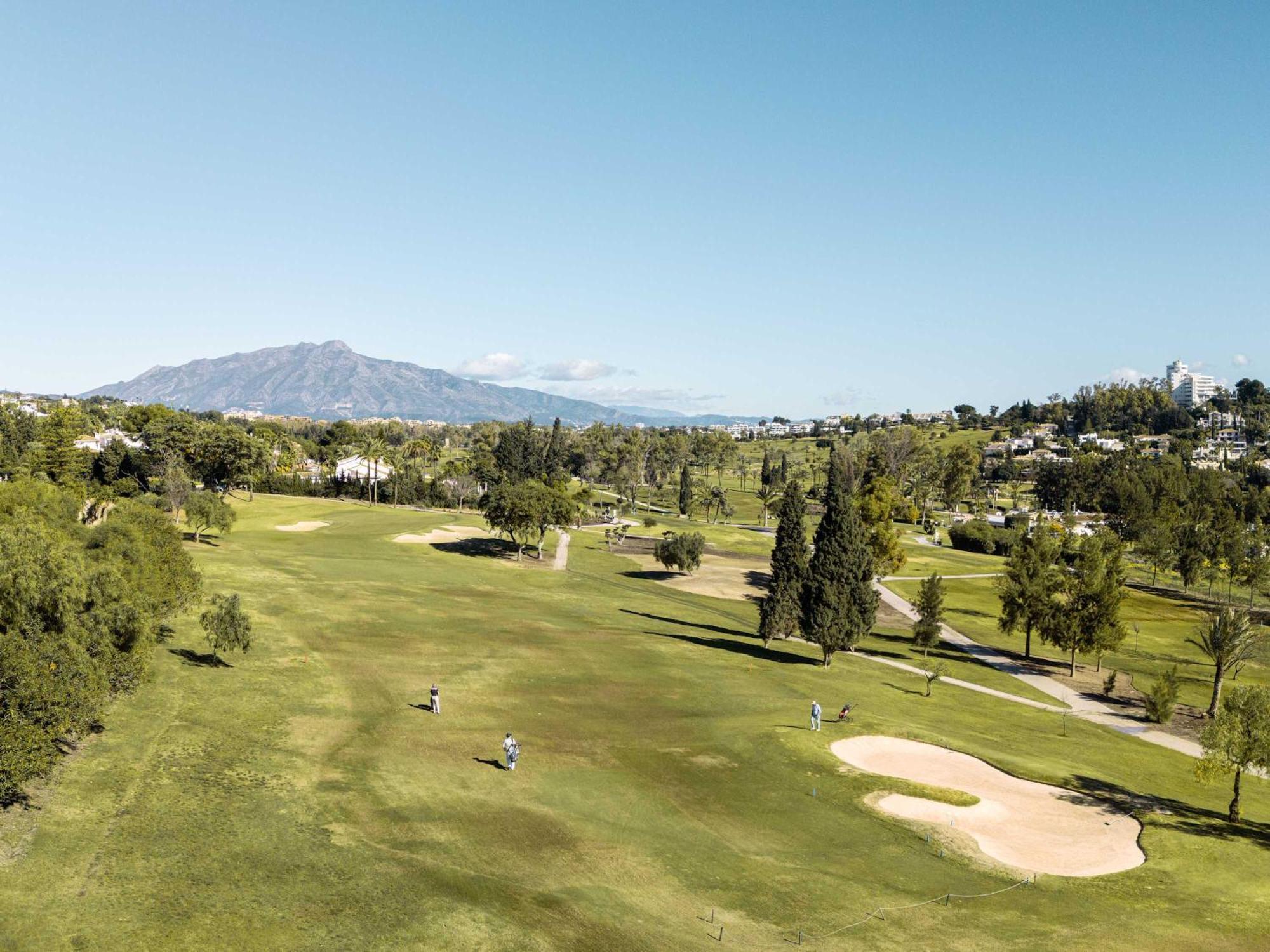 Capricho Front Golf Pool Views Villa Estepona