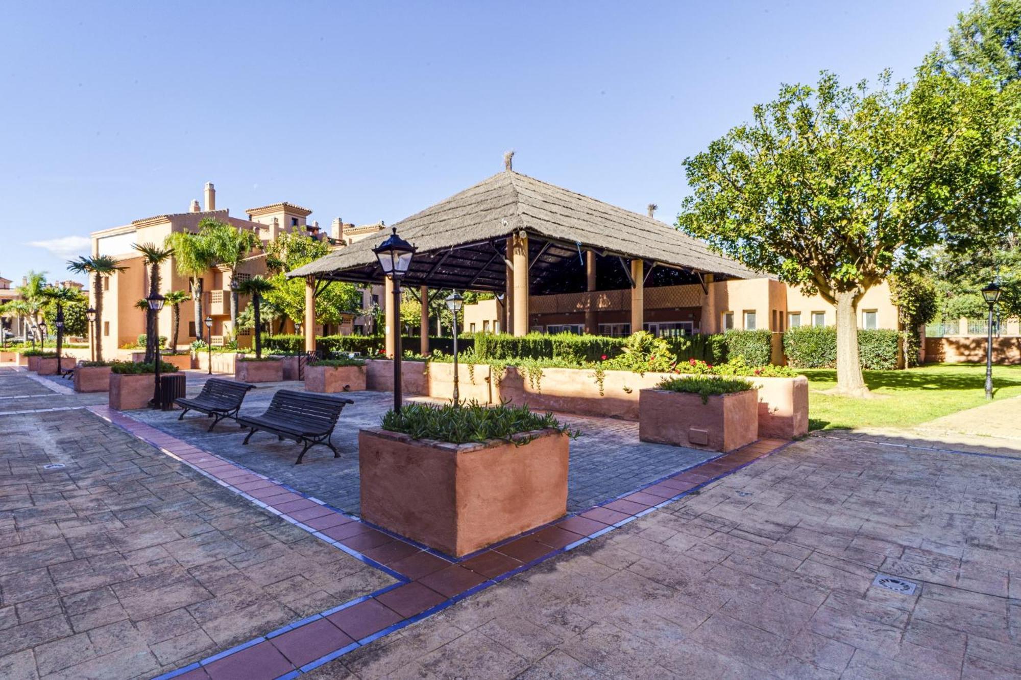 Hacienda Del Sol - Beachside