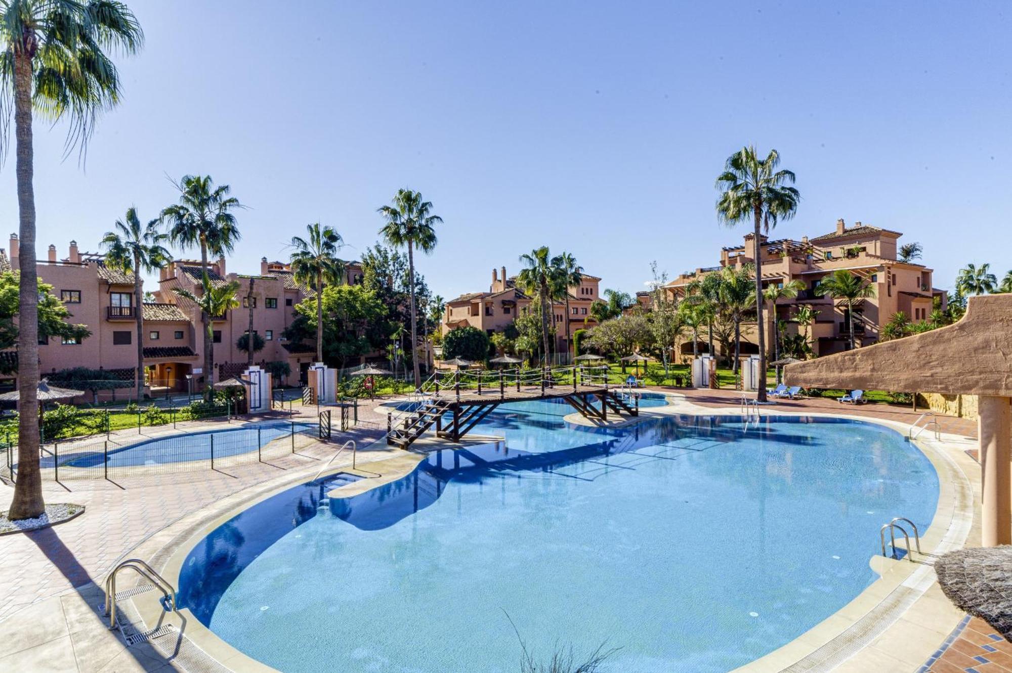 Hacienda Del Sol - Beachside * Estepona