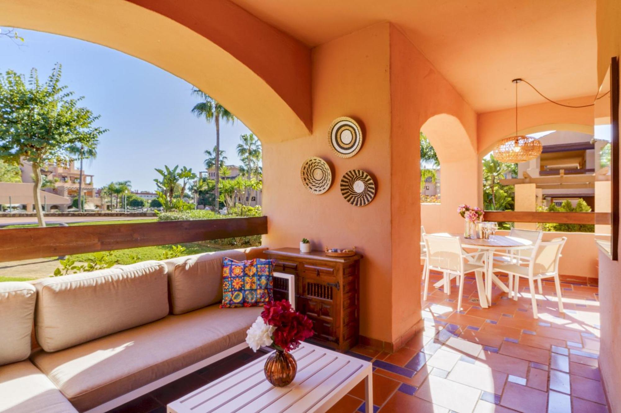 Hacienda Del Sol - Beachside Apartment *