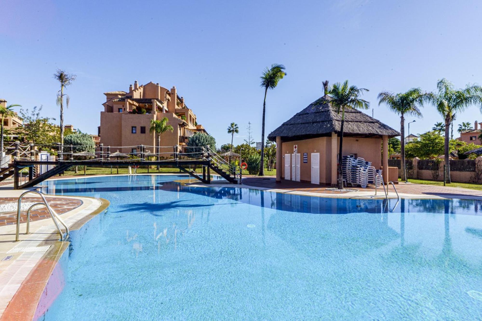 Hacienda Del Sol - Beachside *