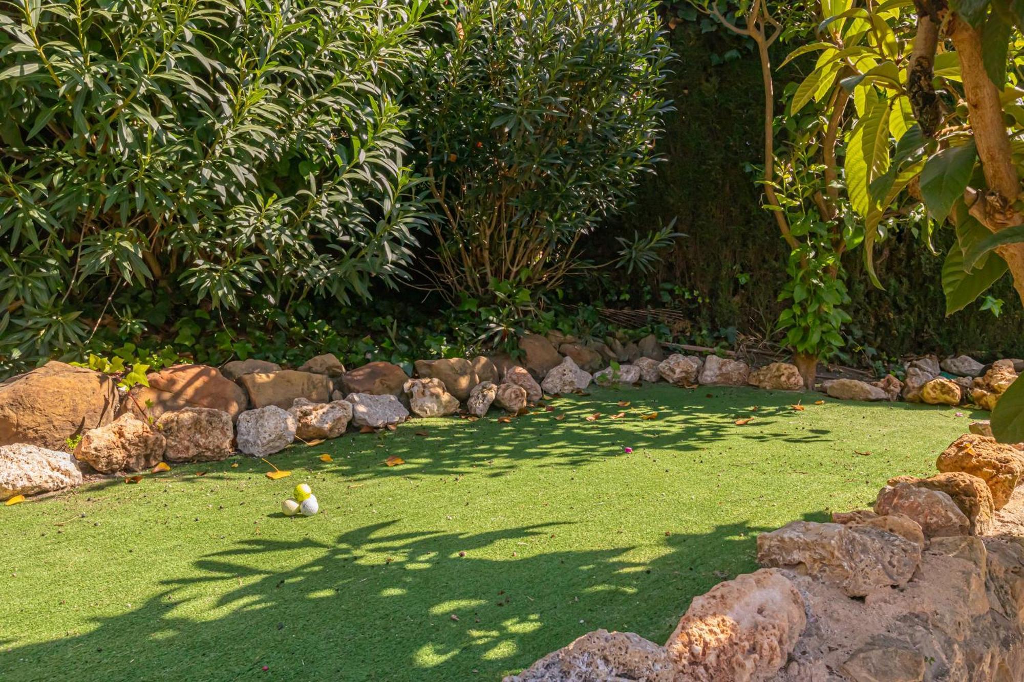 Luxury Family Escape Golf & Pool Retreat - Happy Apartment *