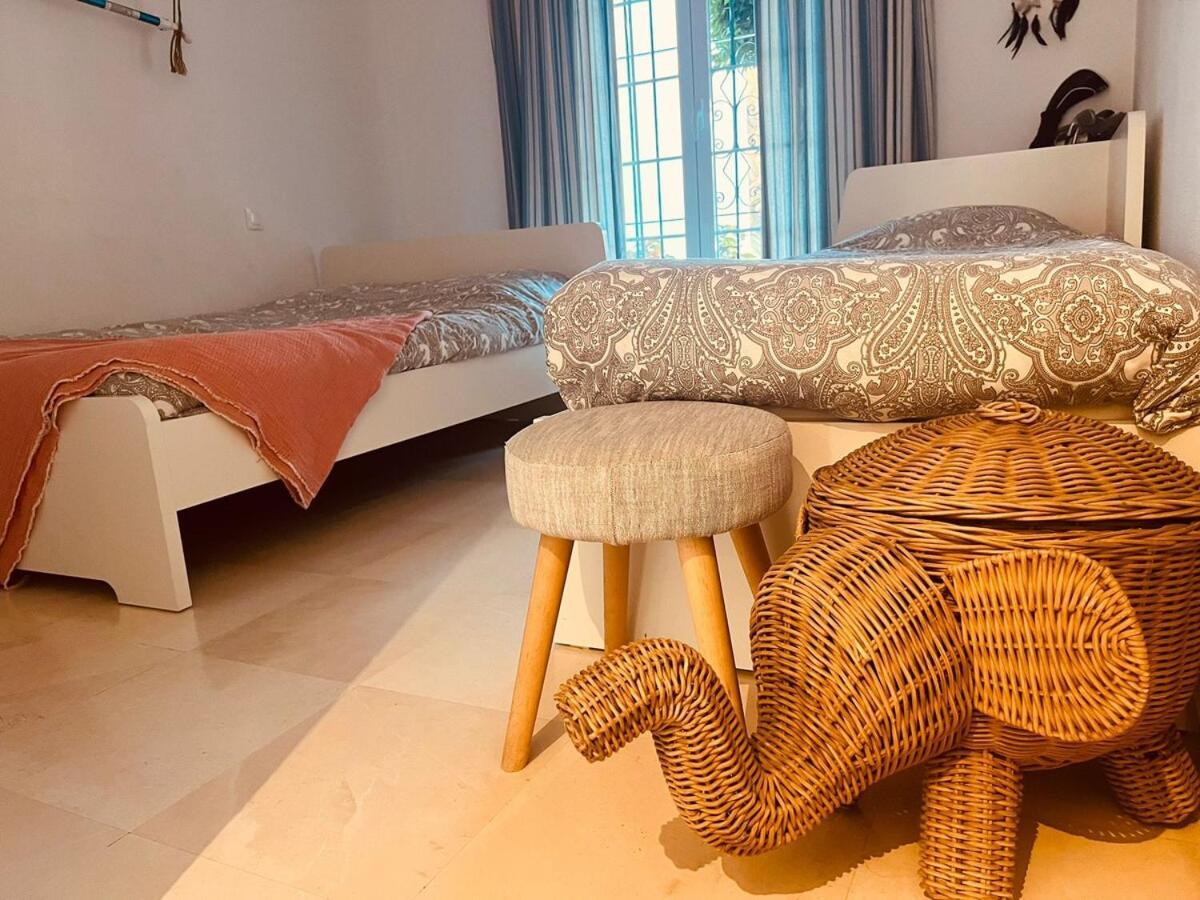Bohemian Chic Famille Et 5 Piscines Apartment Estepona