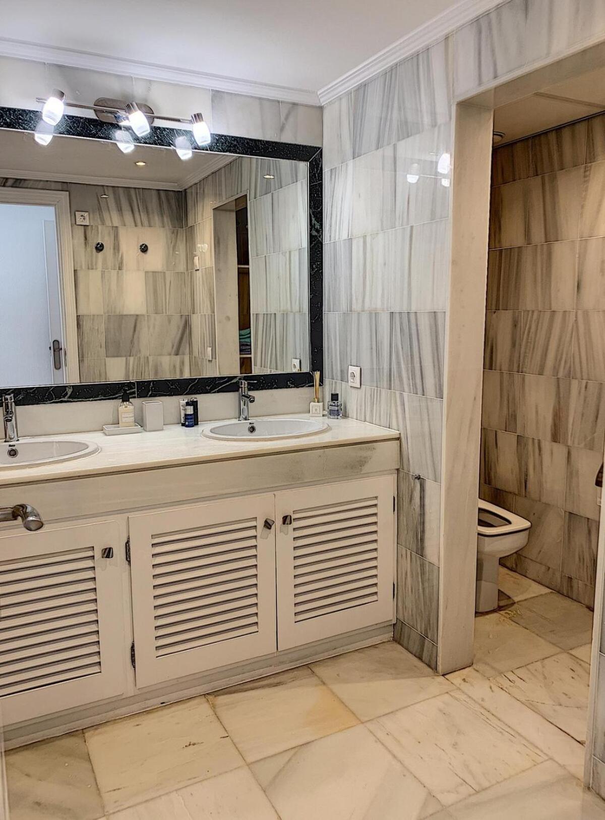 Bohemian Chic Famille Et 5 Piscines Apartment Estepona