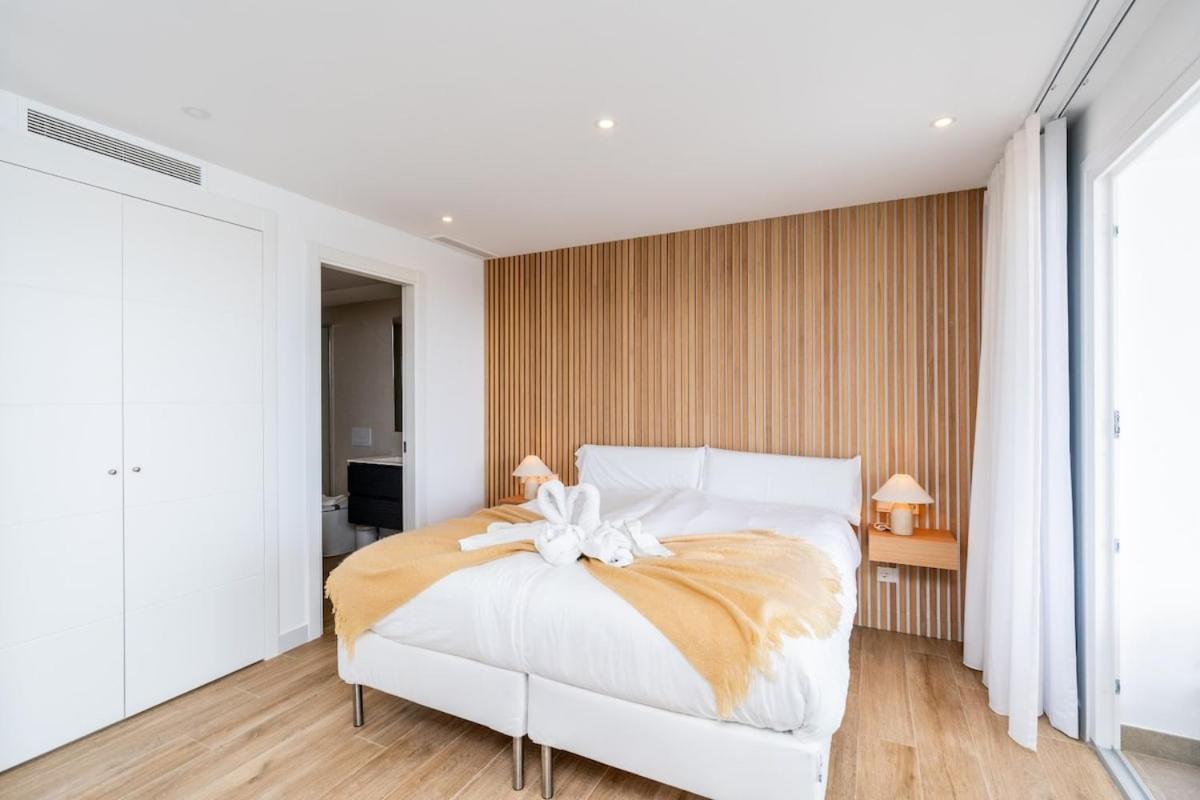 Al4-1916 - - Alcazaba Lagoon Apartment Estepona
