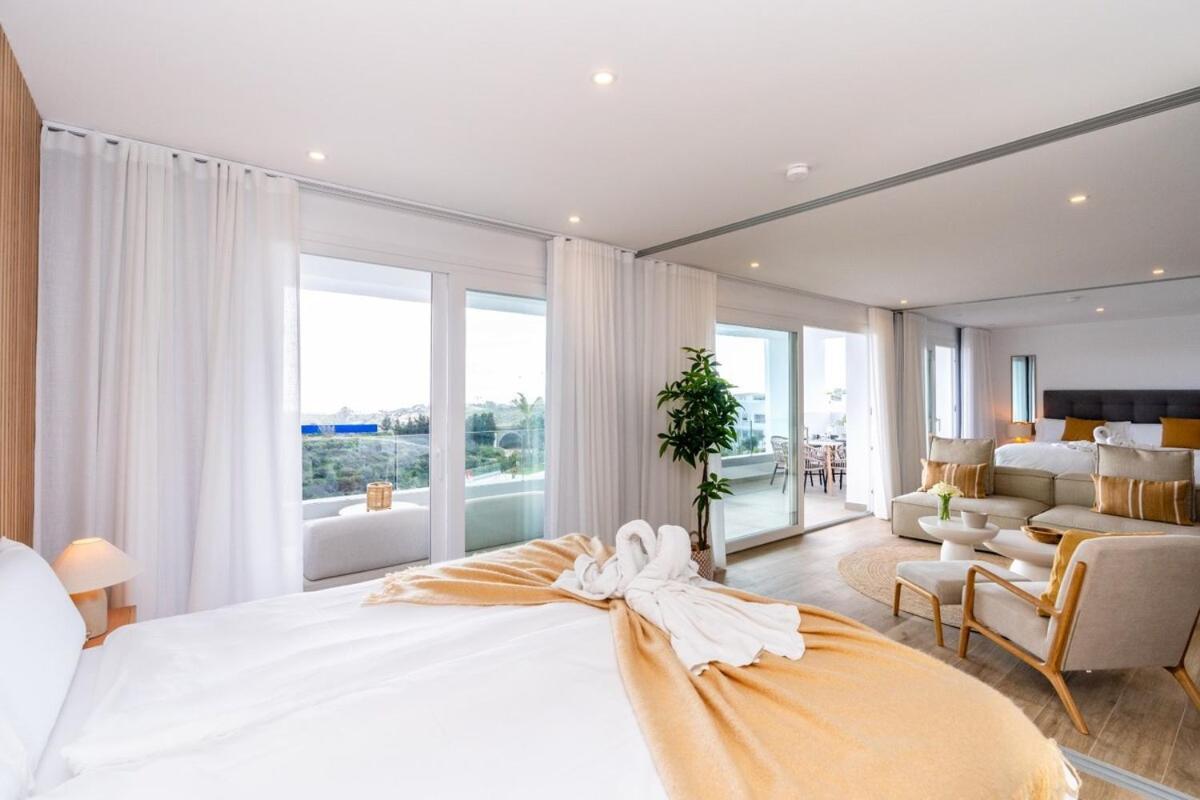 Al4-1916 - - Alcazaba Lagoon Apartment *