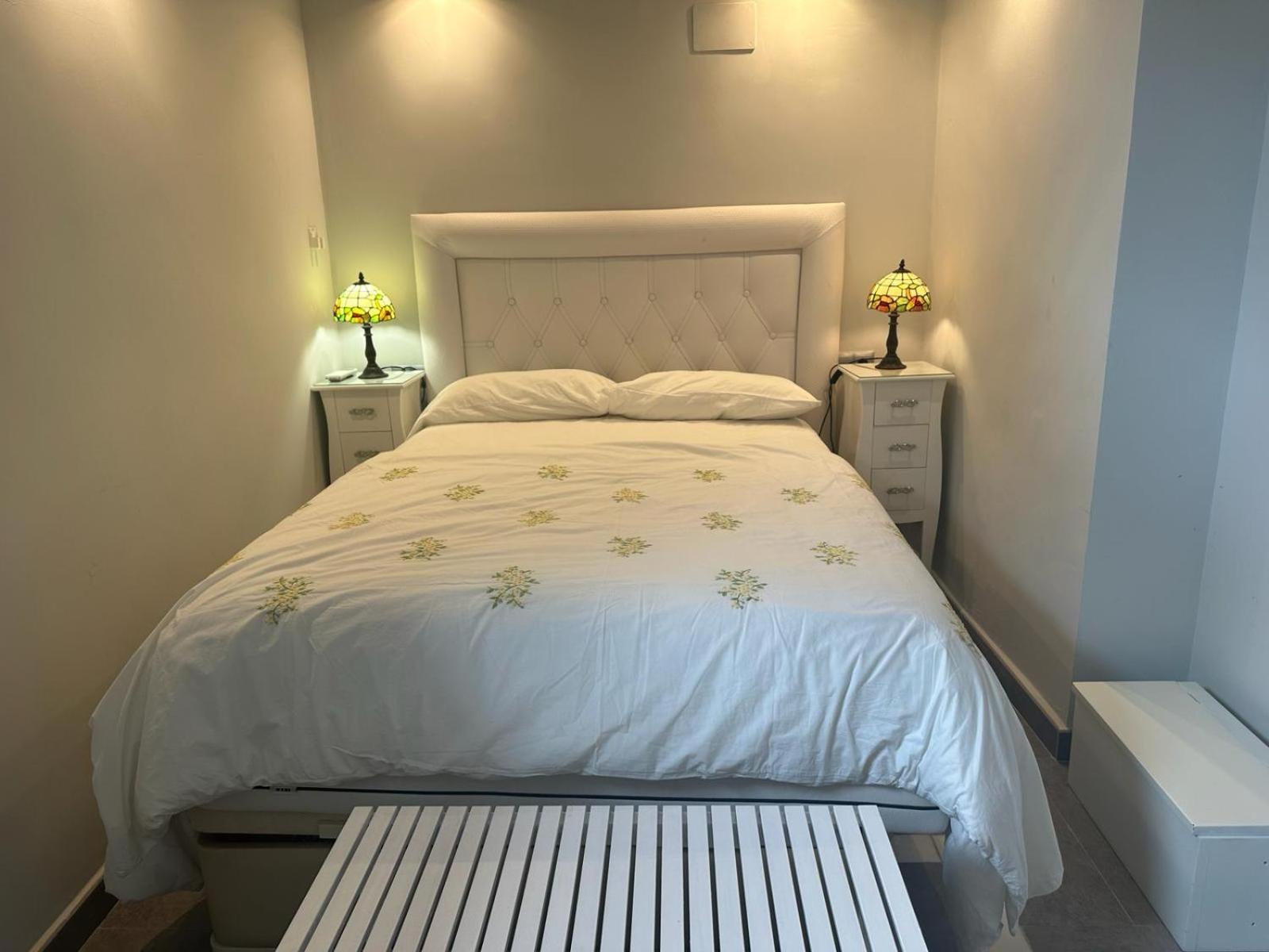 Apartment Con Piscina