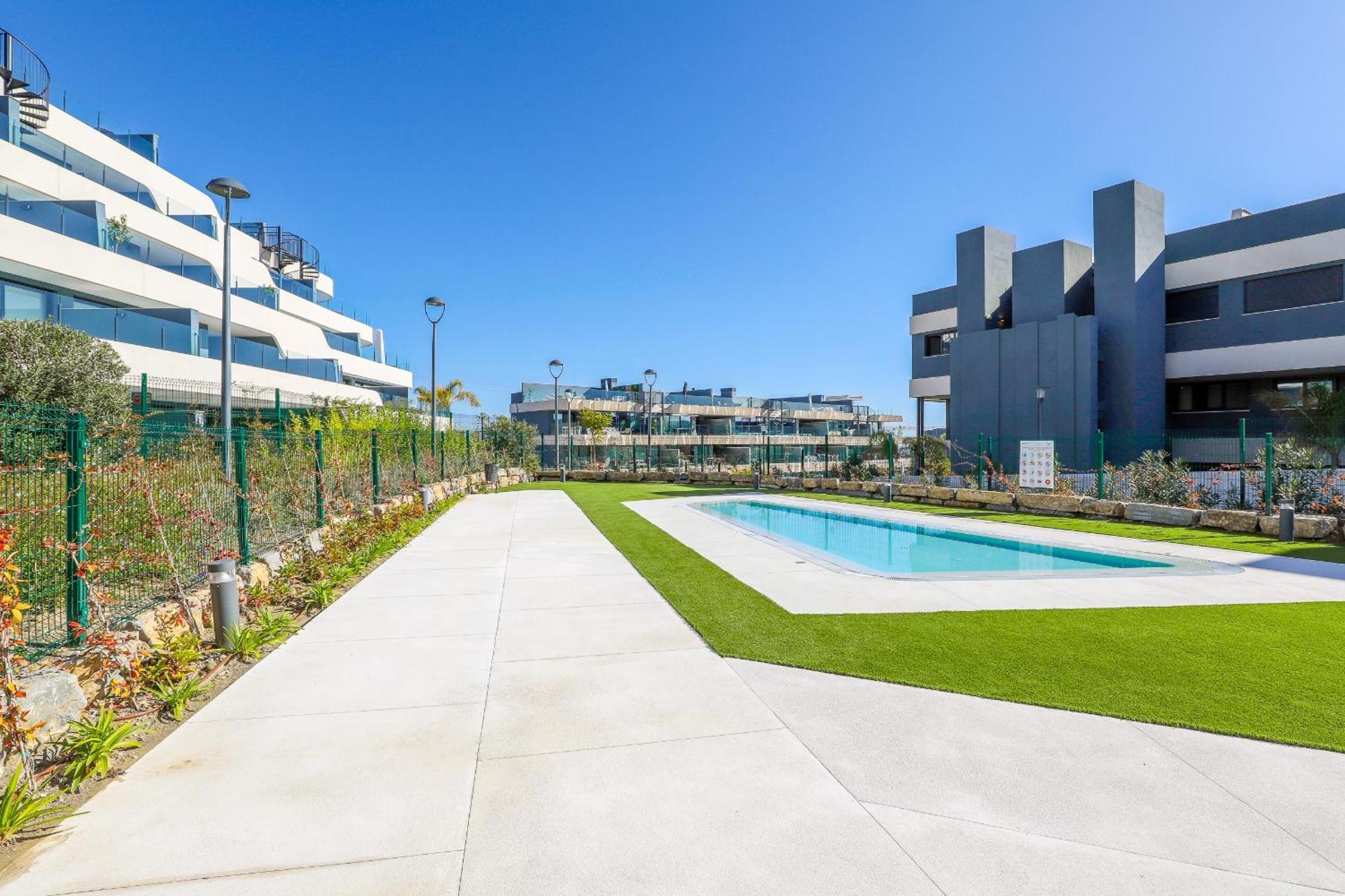 Apartment Oasis 325 Kronos - 3 Bedroom Estepona