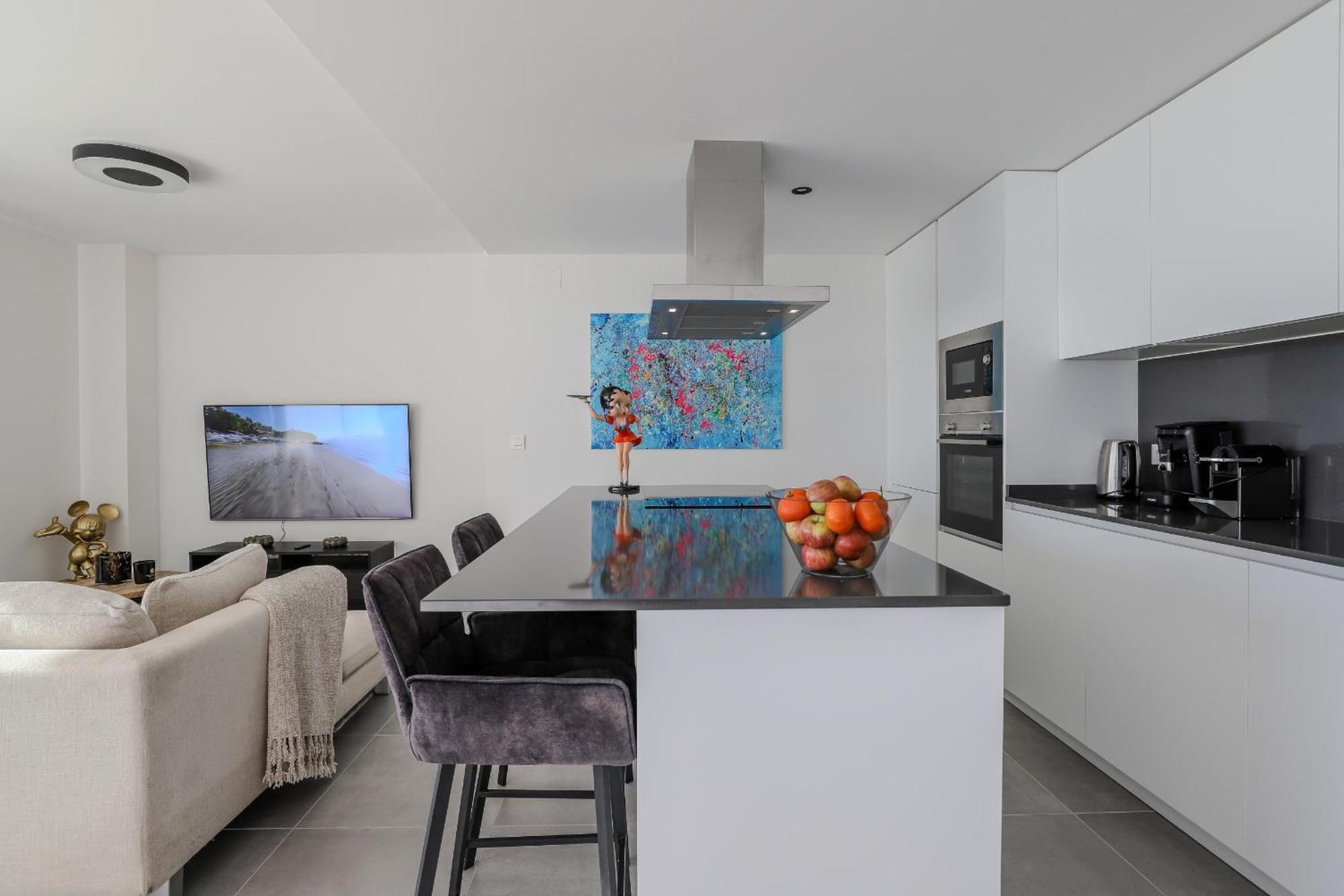 Oasis 325 Kronos - 3 Bedroom *