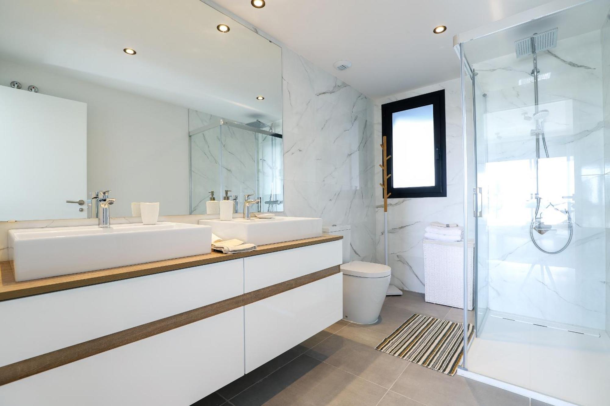Oasis 325 Kronos - 3 Bedroom