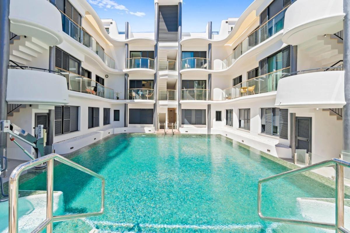 Coastal Haven In Center Estepona