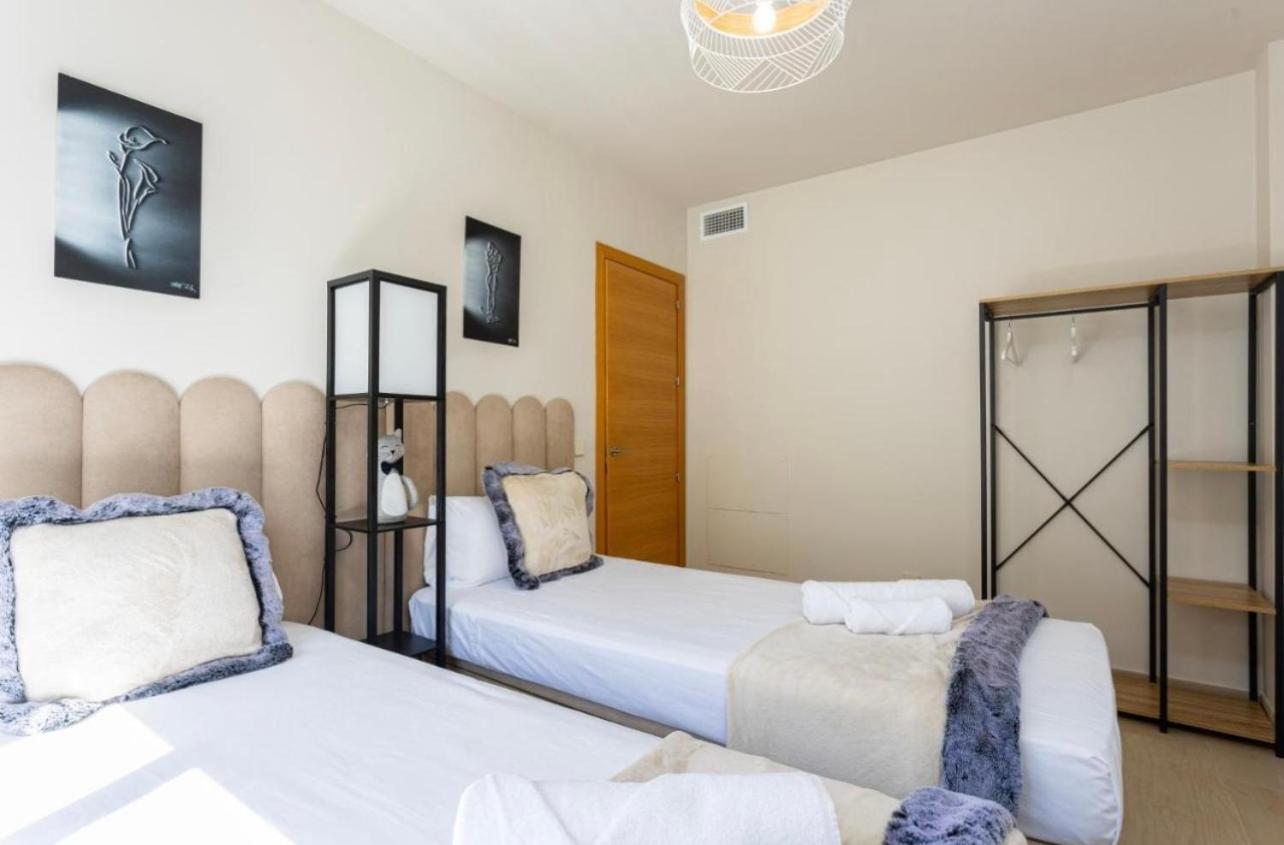 Apartment Elegance 150mts From The Sea