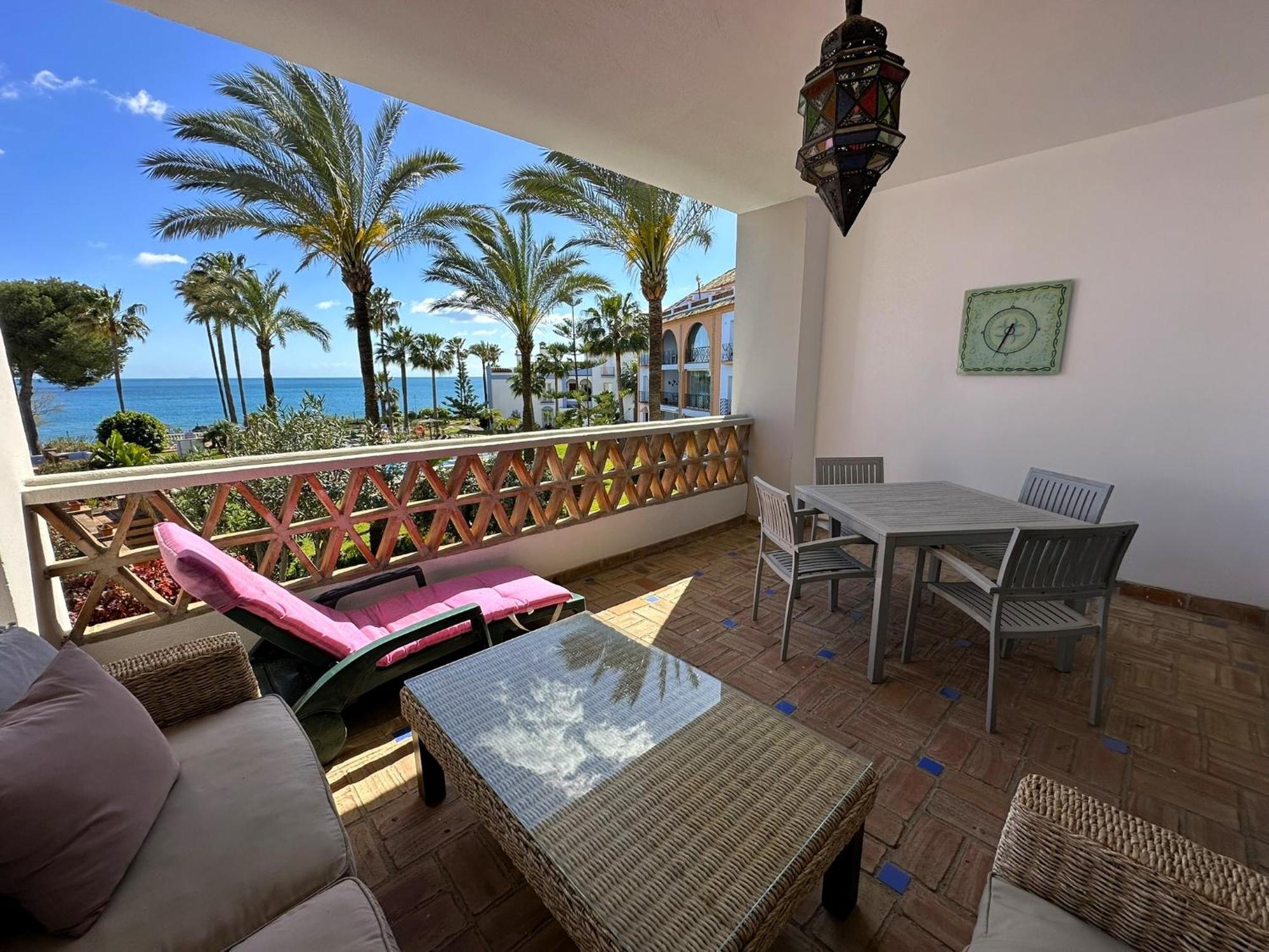 La Perla De Marakech * Estepona
