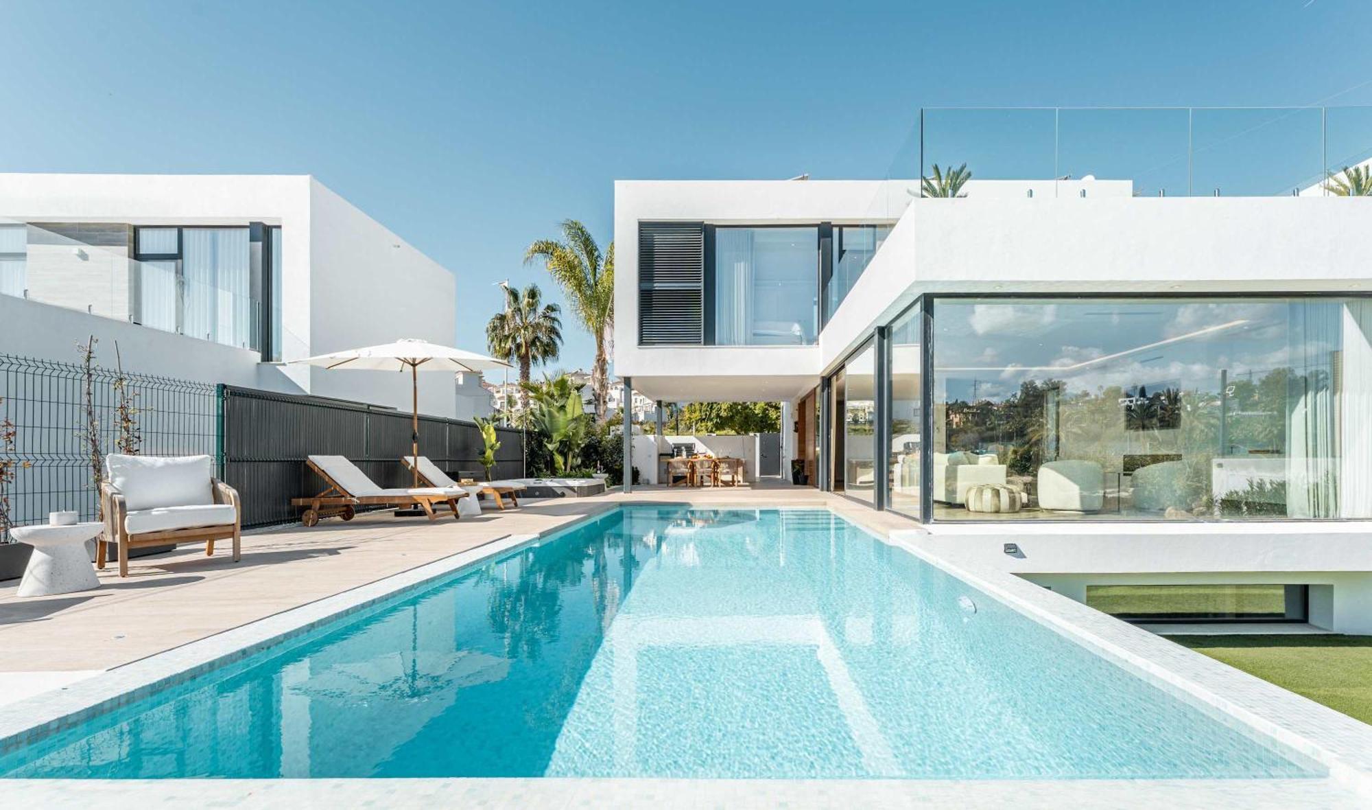 Villa Francesca Front Golf Pool Jacuzzi *