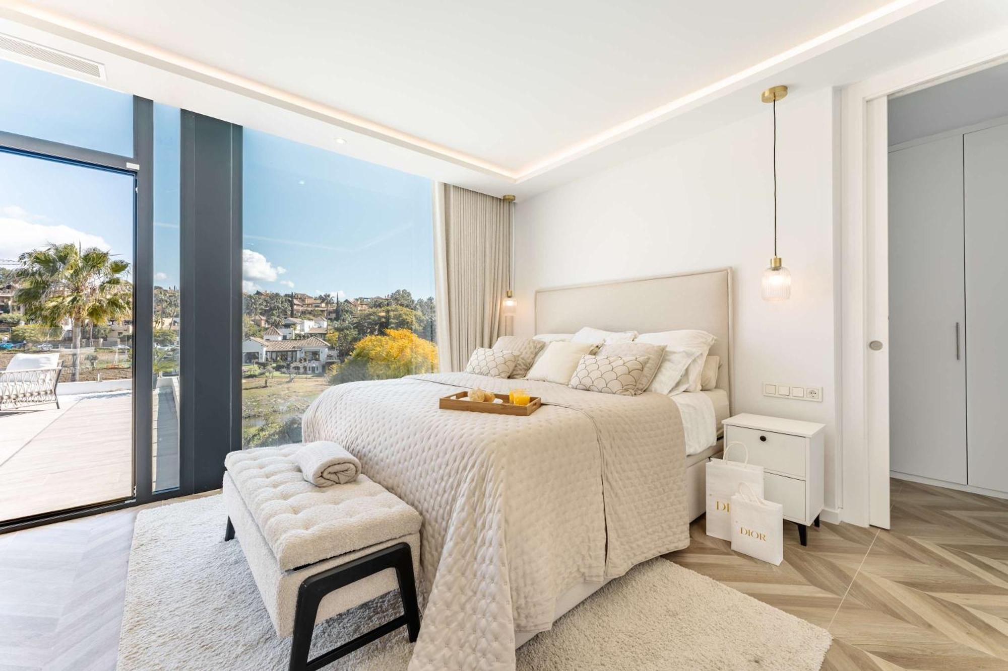 Villa Francesca Front Golf Pool Jacuzzi Estepona