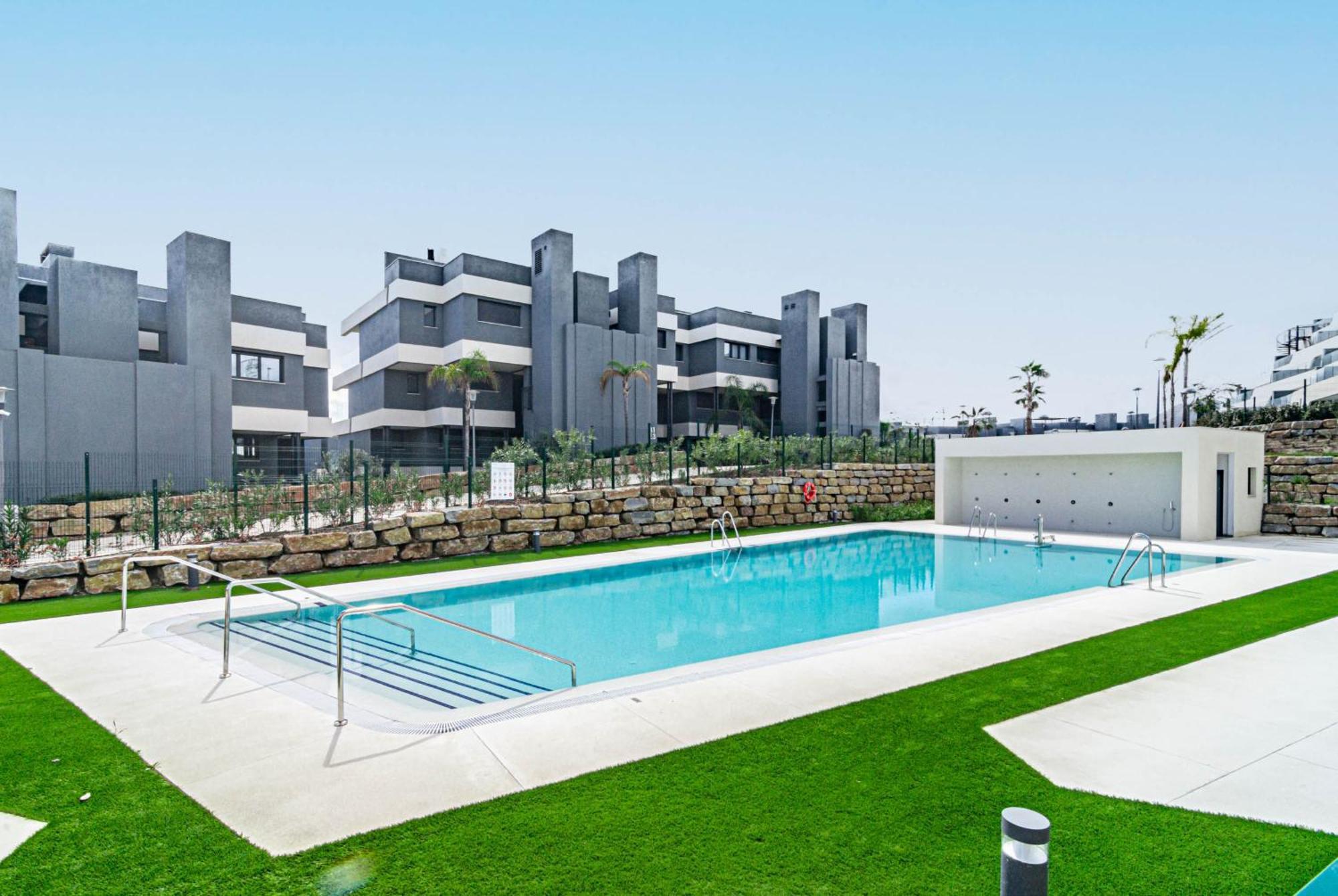 Oasis272-1d - Large Terrace With Great View Estepona