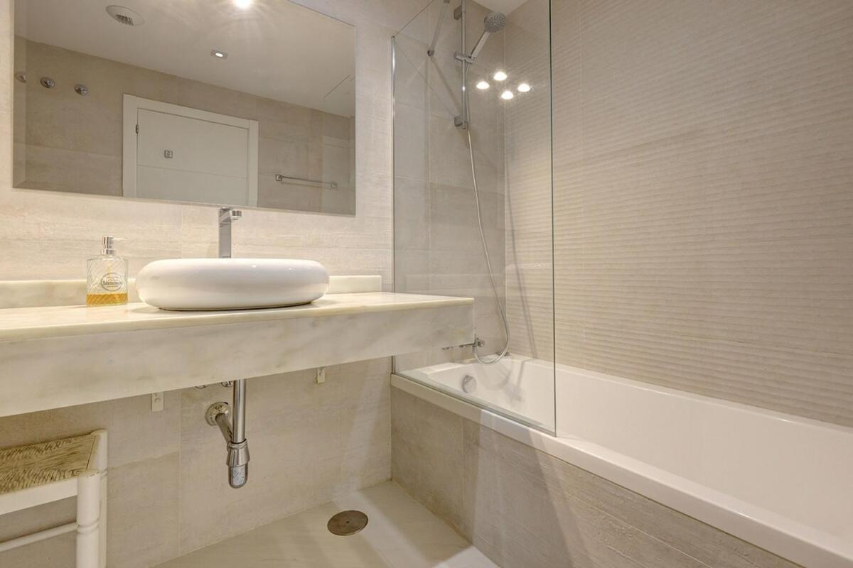 Chic Penthouse With Scenic Views At Hills! * Estepona