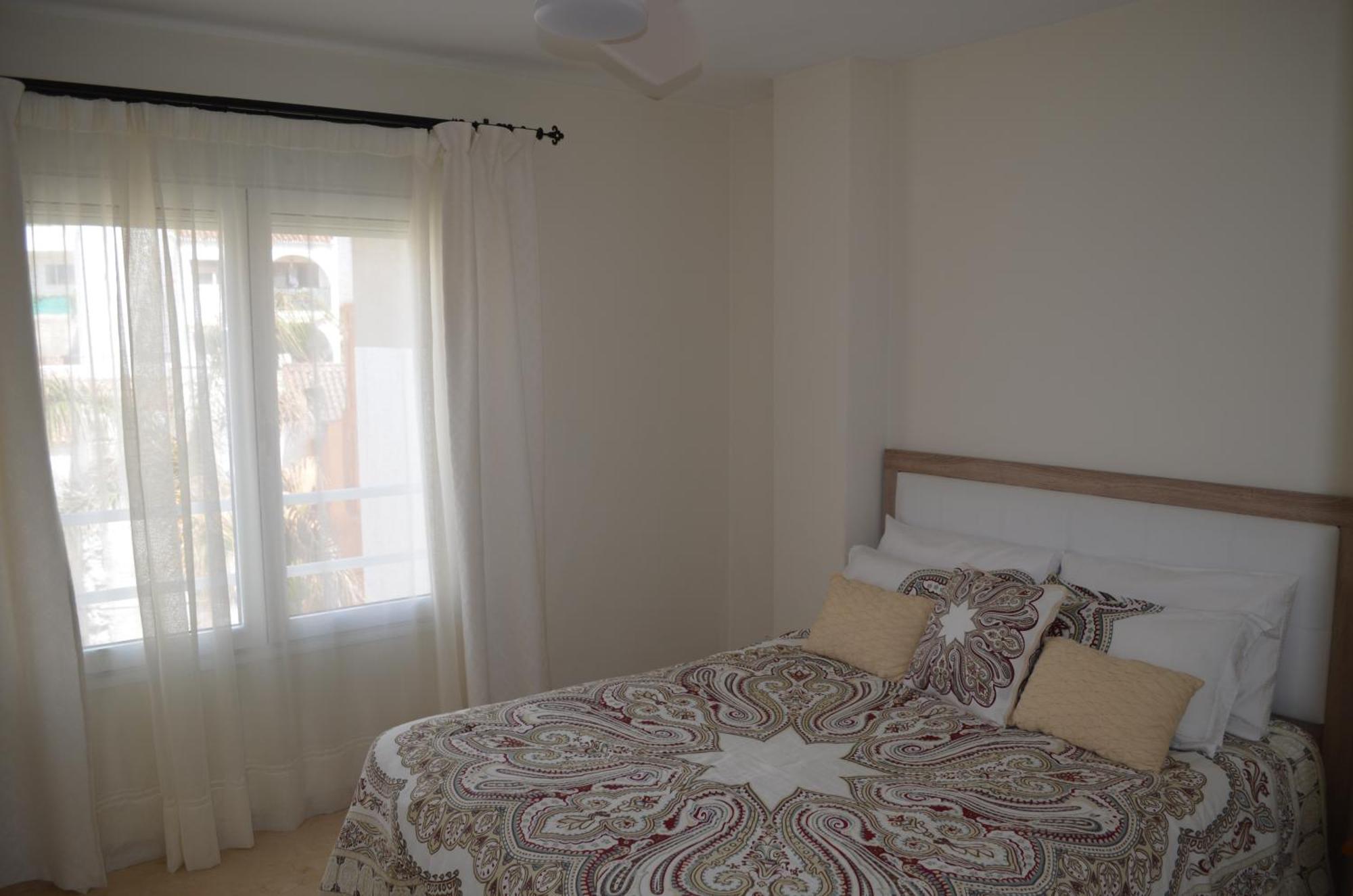 3br Frontline La Rada