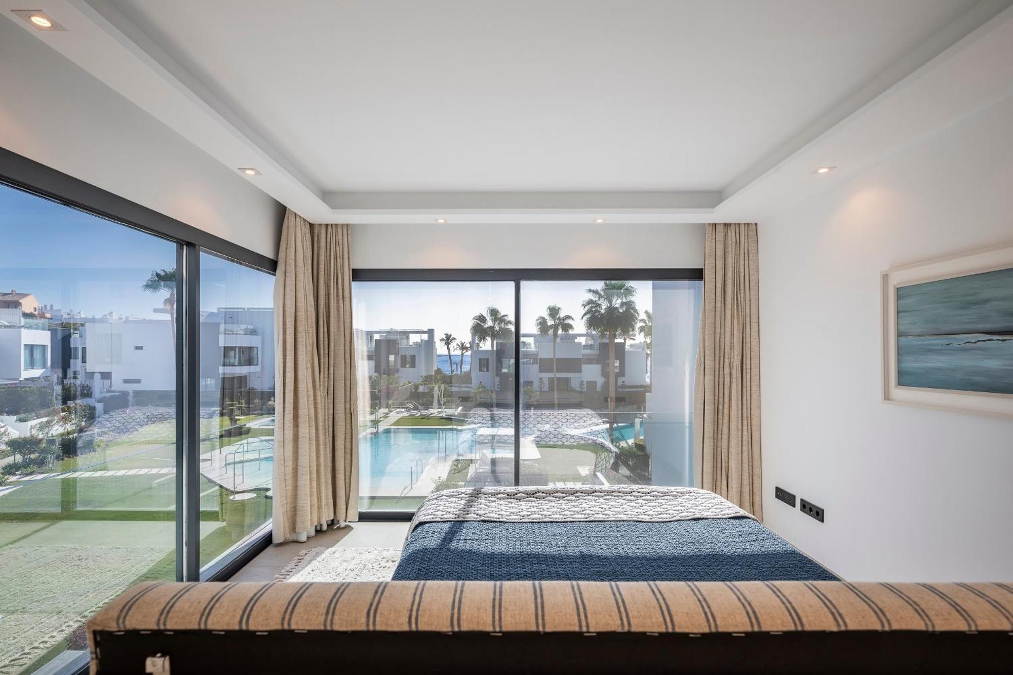 Luxury Townhouse * Estepona