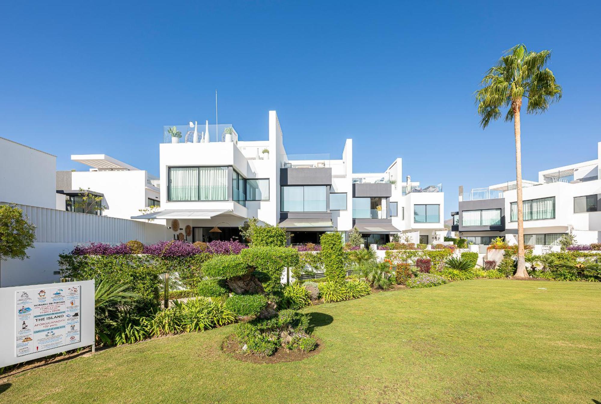 Luxury Townhouse Estepona