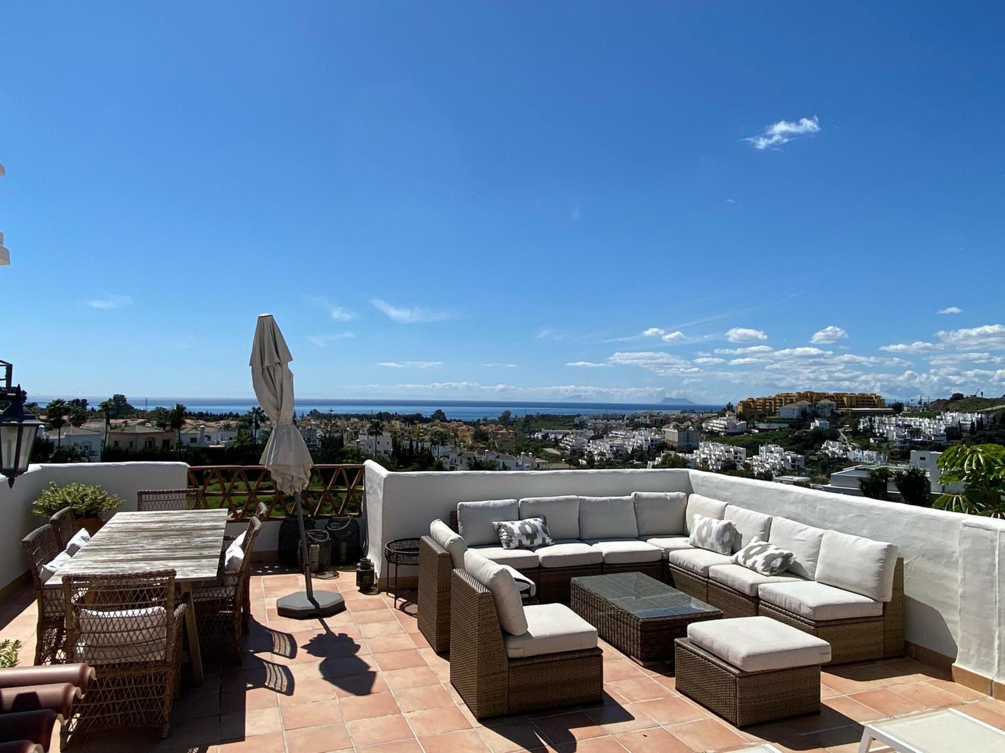 Bright 3 Bedroom Townhouse With Stunning Views Apartment Estepona