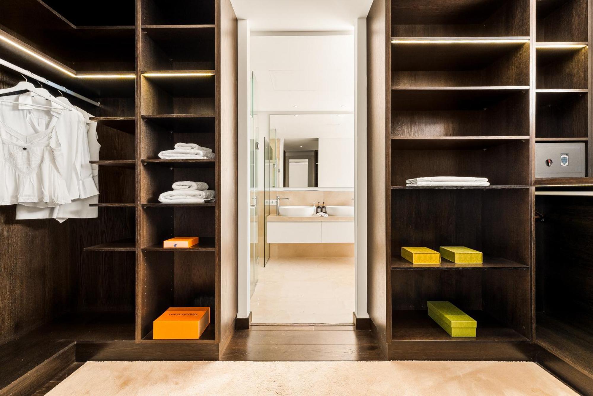 Aurora - Marbella - Contemporary In New Golden Mile * Estepona