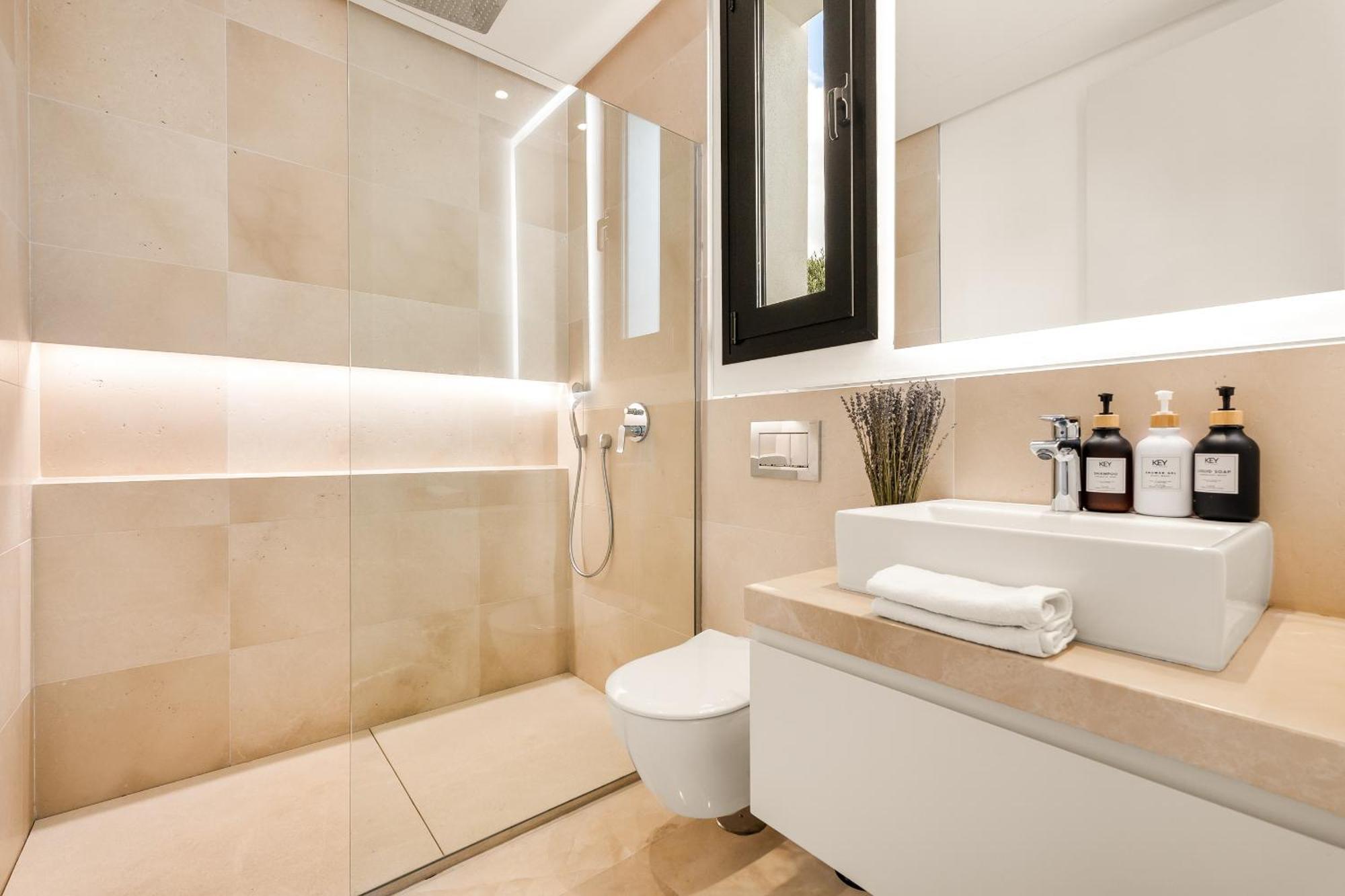 Aurora - Marbella - Contemporary In New Golden Mile *